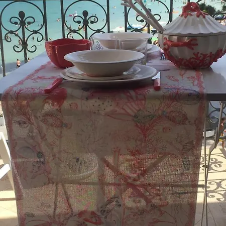 Red Mare Palermo
