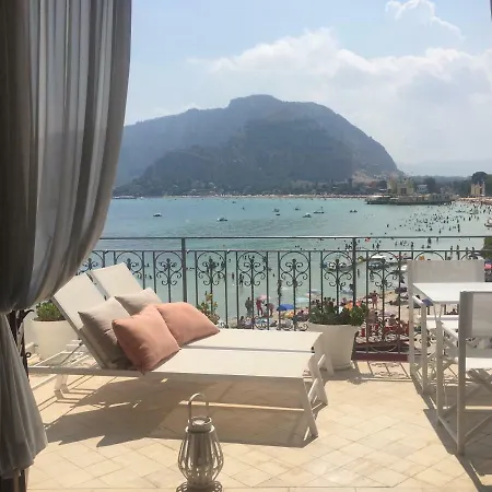 Holiday home Red Mare Palermo